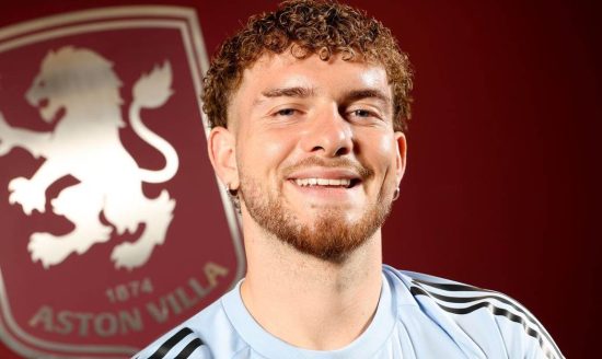 Số áo Harvey Elliott và những kỷ niệm