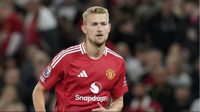 Số áo Matthijs de ligt và sự nghiệp bóng đá