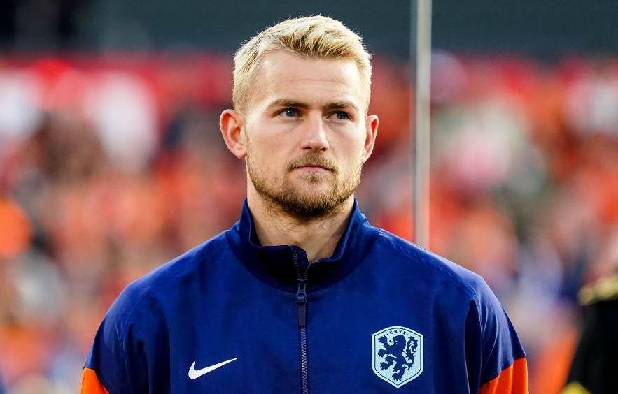 Số áo Matthijs de Ligt tại đội tuyển quốc gia Hà Lan là số 3