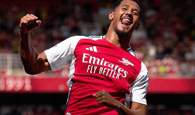 Số áo Saliba mặc là chiếc áo số 12 đánh dấu sự quay lại Arsenal của anh